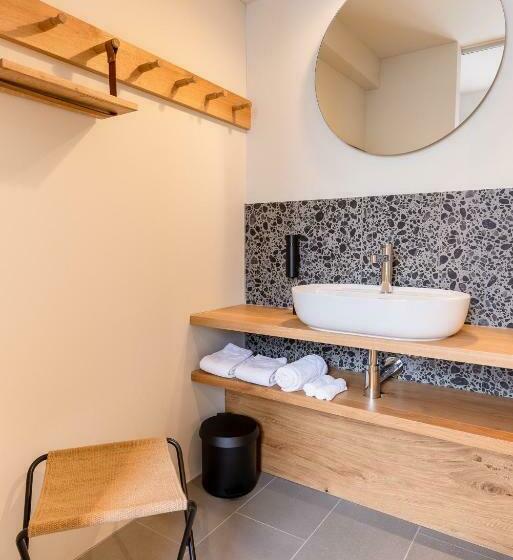 Четырехместный Номер Стандарт, Gyger Restaurant Confiserie B&b