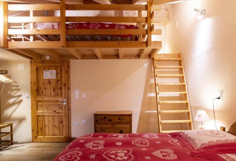 חדר סטנדרט, Aiguille De La Tza