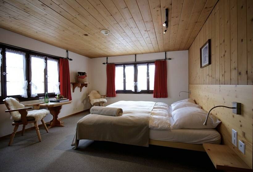 기본룸, Bündnerhaus