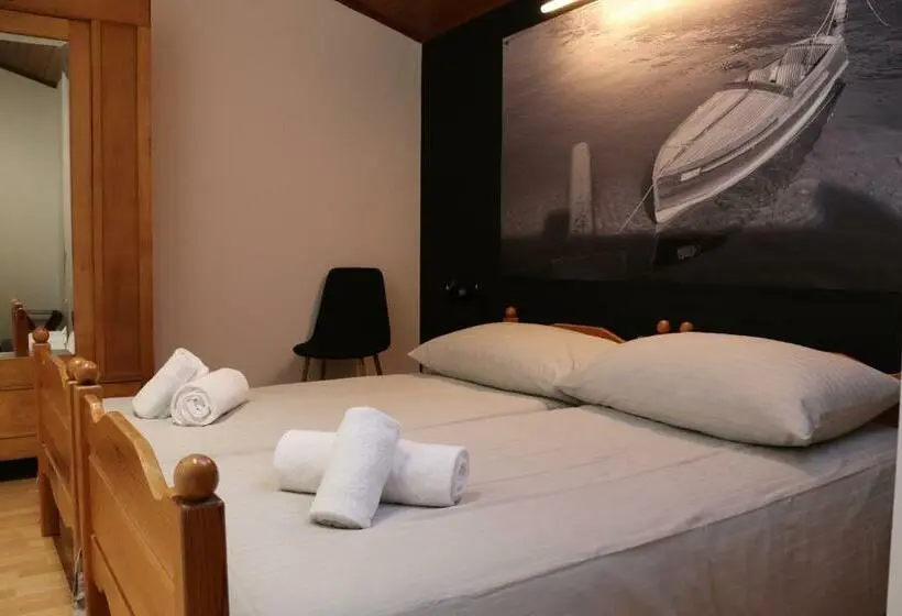スタンダードルーム, Borgovecchio Albergo