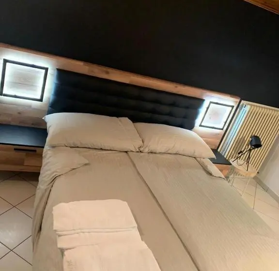 スイート, Borgovecchio Albergo
