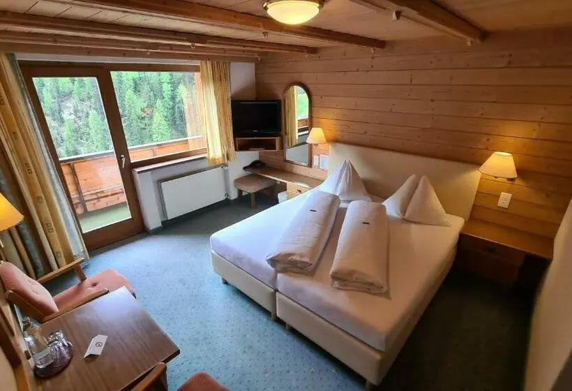 Chambre Standard avec Balcon, Cresta