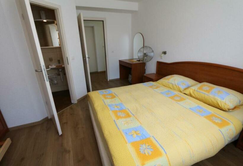 Номер Стандарт Трехместный, Du Quai