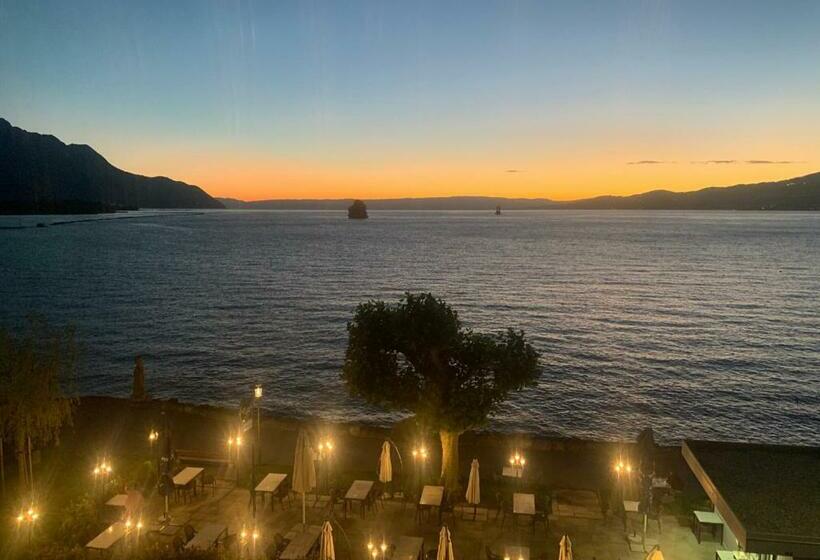 Номер Стандарт, Du Quai