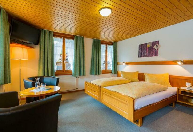 Номер Стандарт с Балконом, Swiss Lodge Joopi