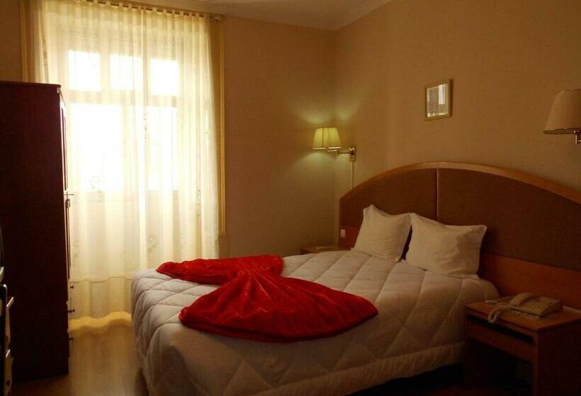 غرفة قياسية, Larbelo