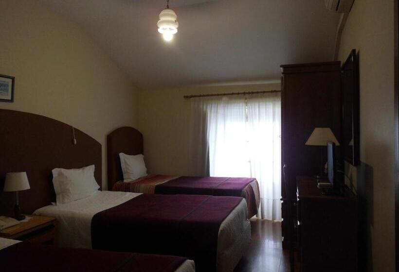 غرفة إقتصادية ثلاثية, Larbelo