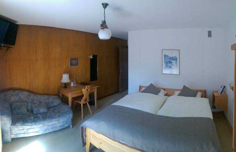 Standard Værelse, Le Beausite