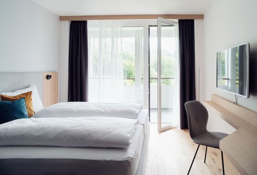 スタンダードルーム, Neu Schönstatt