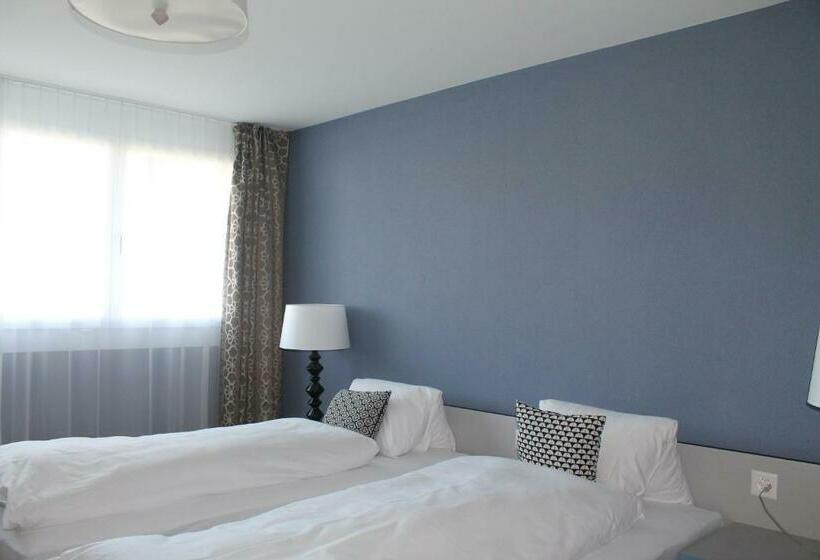 غرفة قياسية, & Restaurant Chärnsmatt