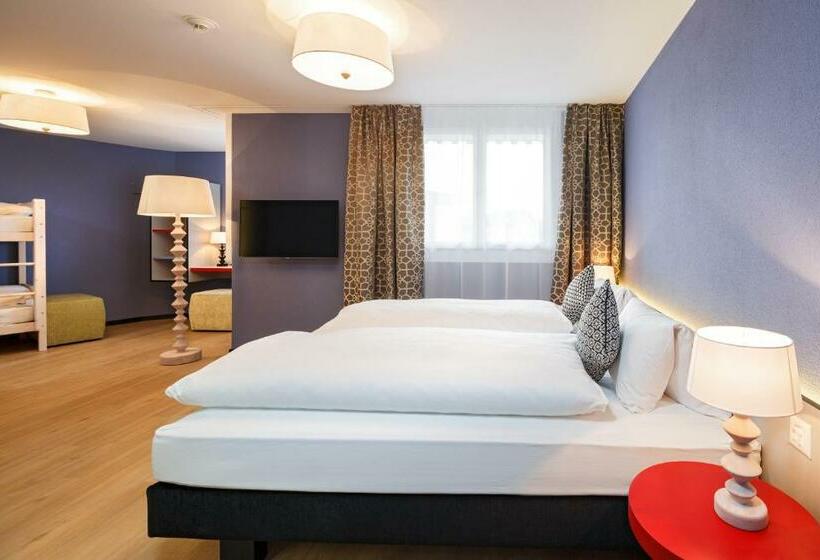 غرفة قياسية رباعية, & Restaurant Chärnsmatt