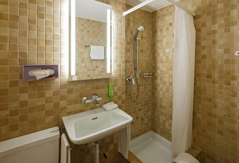 غرفة كومفورت, & Restaurant Chärnsmatt