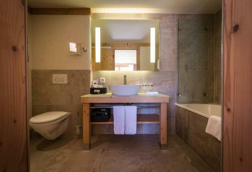 Семейный Номер, Spitzhorn Superieur