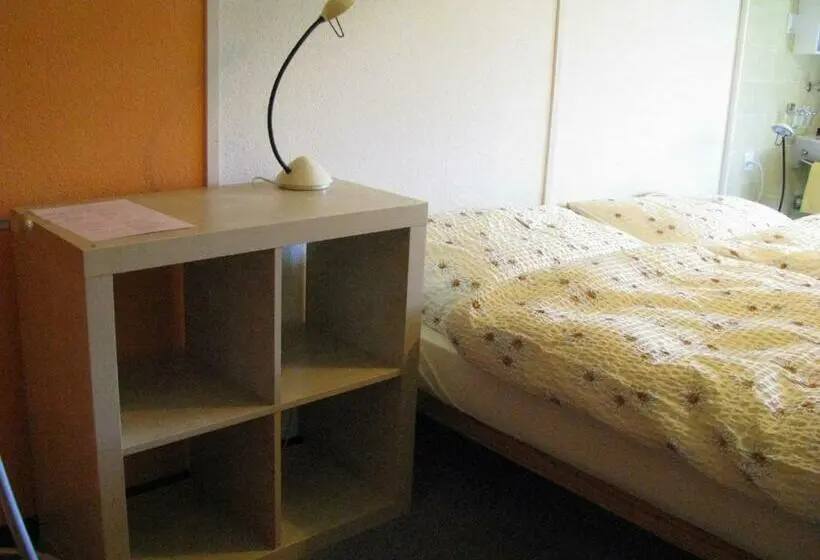 Standard-huone Jaettu Kylpyhuone, Zimmer & Z Morgä Schönenboden