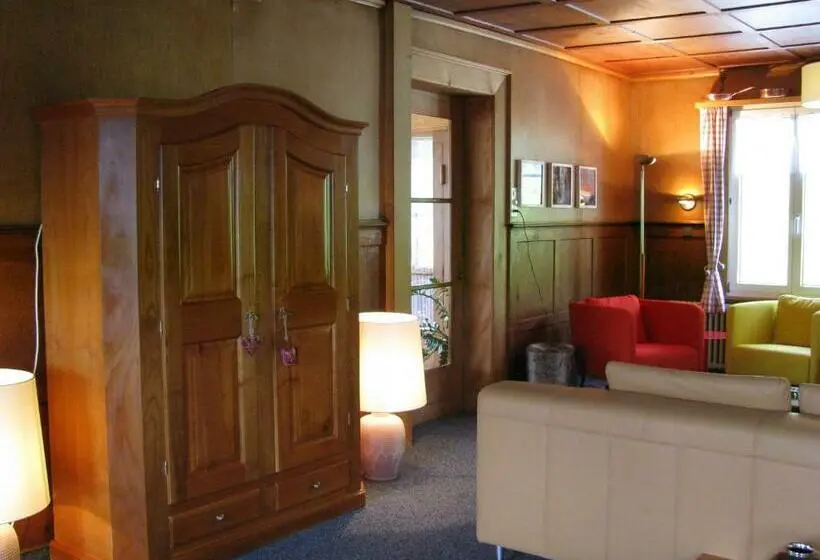 Standard Yhden Hengen Huone Jaettu Kylpyhuone, Zimmer & Z Morgä Schönenboden