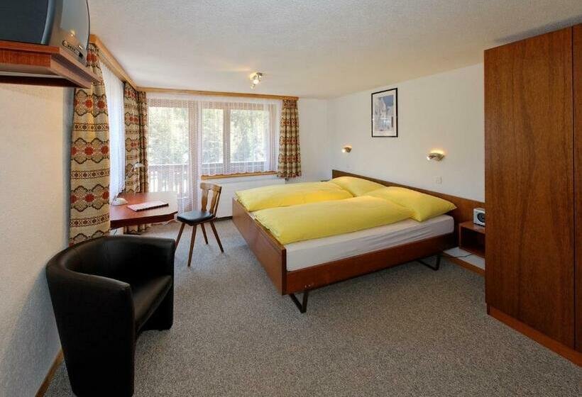 חדר סטנדרט עם מרפסת, Zum See