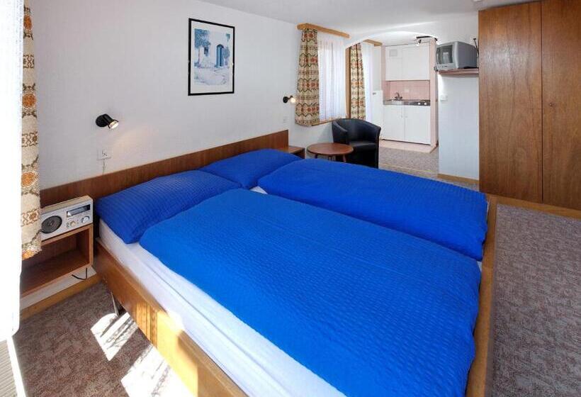 סוויטת ג'וניור נוף הרים, Zum See