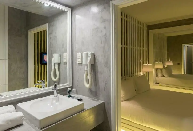 Sviitti, Motel Tropicana