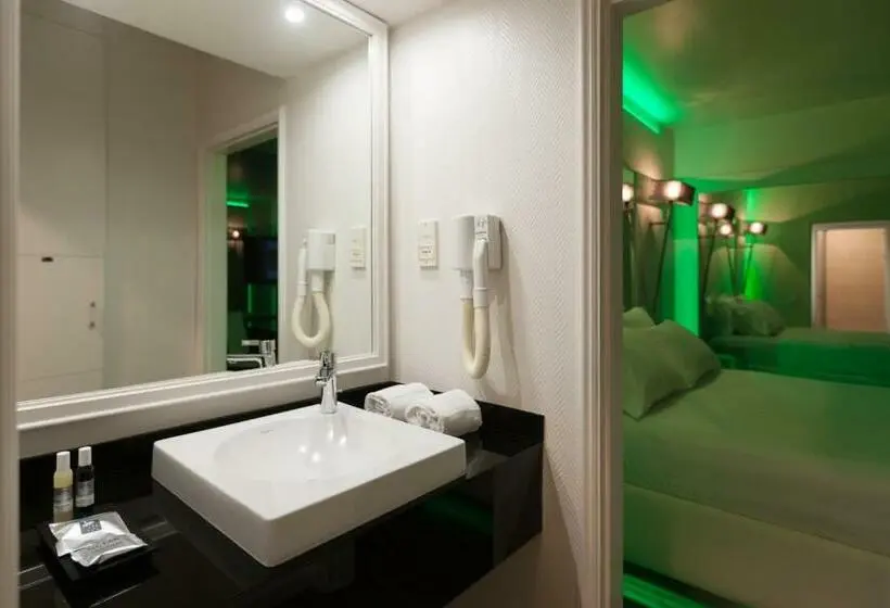 Sviitti, Motel Tropicana