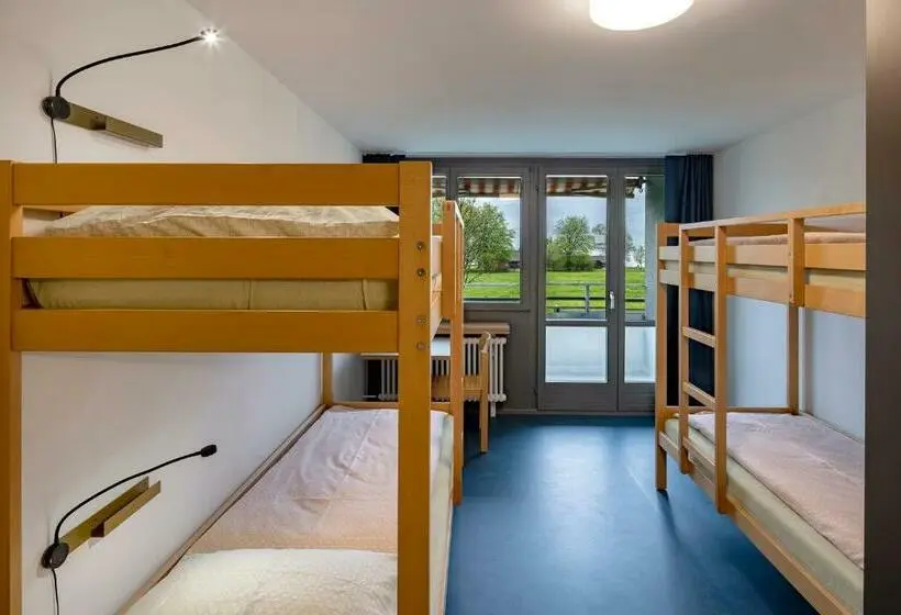 浴室共有スタンダード４人用ルーム, Rapperswil Jona Youth Hostel