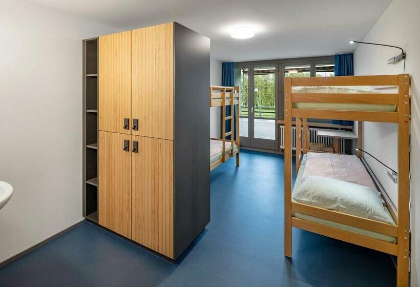 Номер Стандарт Четырехместный Совместный Санузел, Rapperswil Jona Youth Hostel
