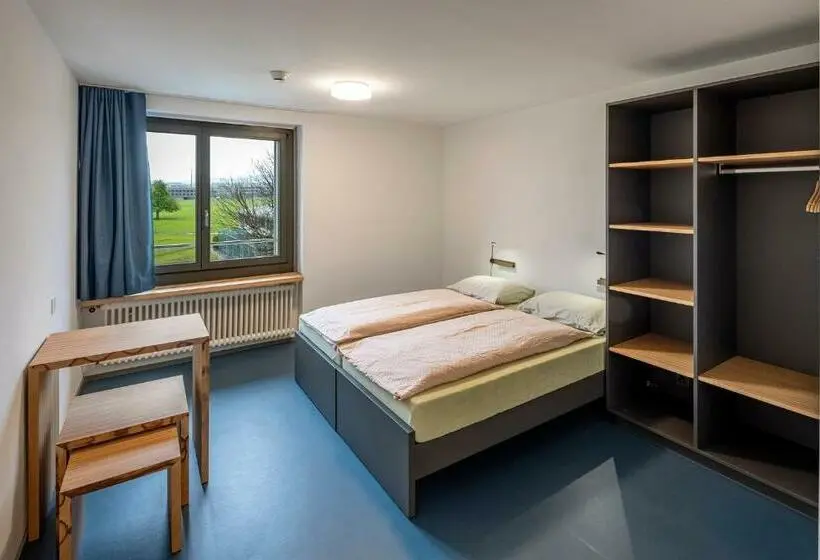 スタンダードシングルルーム, Rapperswil Jona Youth Hostel