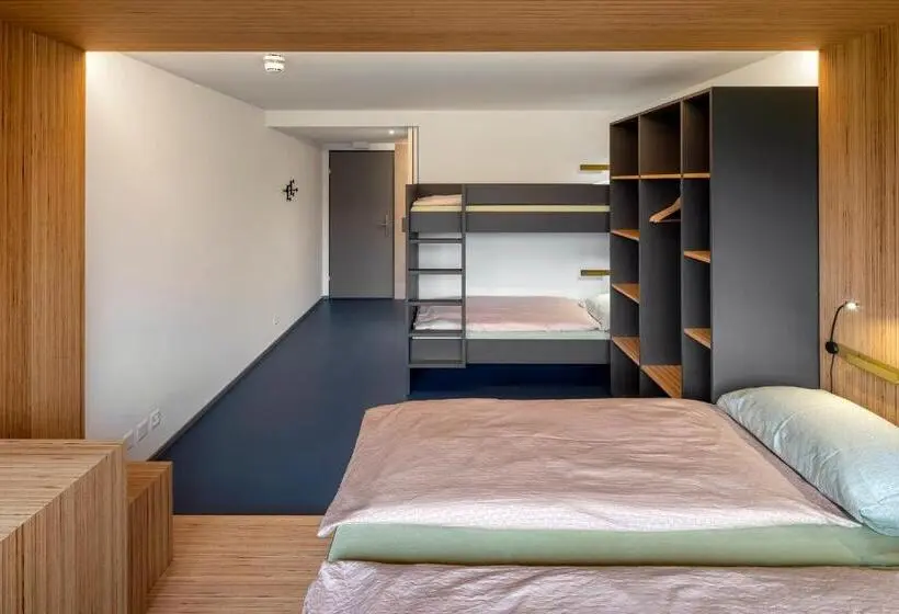 ファミリールーム, Rapperswil Jona Youth Hostel