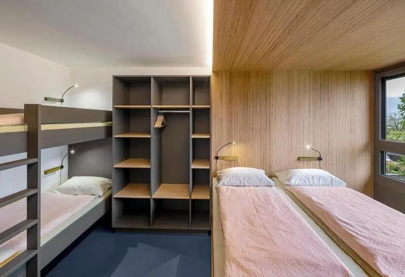 ファミリールーム, Rapperswil Jona Youth Hostel