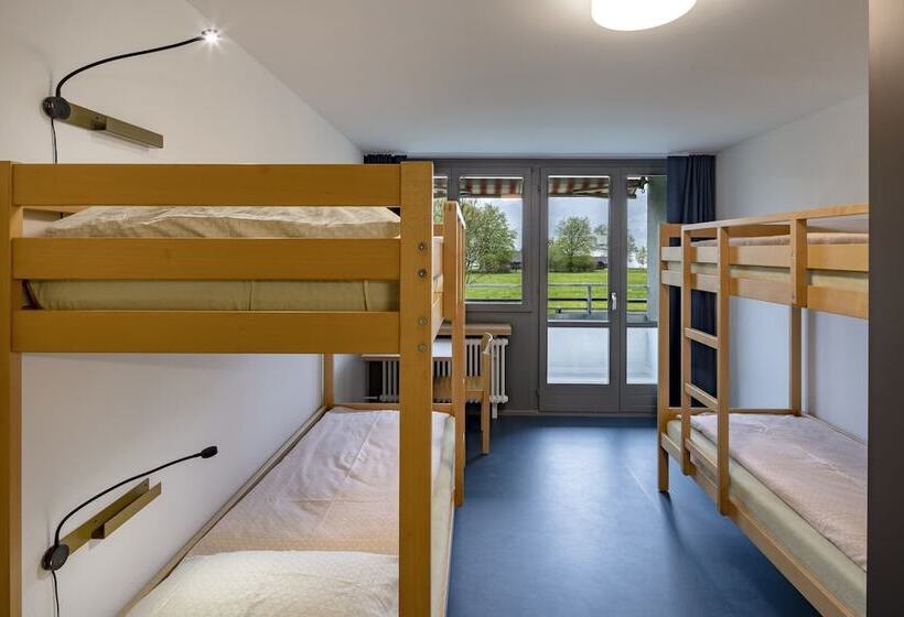 Номер Стандарт Четырехместный Совместный Санузел, Rapperswil Jona Youth Hostel