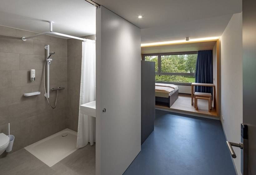 Четырехместный Номер Стандарт, Rapperswil Jona Youth Hostel