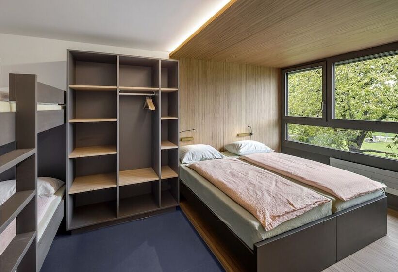 اتاق استاندارد چهار تخته, Rapperswil Jona Youth Hostel