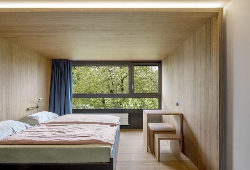 Четырехместный Номер Стандарт, Rapperswil Jona Youth Hostel