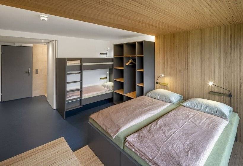 Четырехместный Номер Стандарт, Rapperswil Jona Youth Hostel