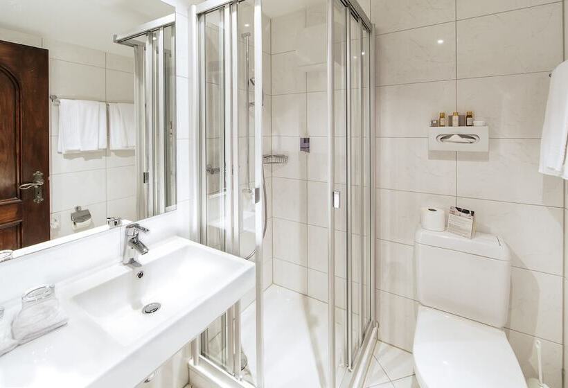 חדר סופריור, Swiss Chalet Merlischachen   Romantik Schloss Hotel Am See