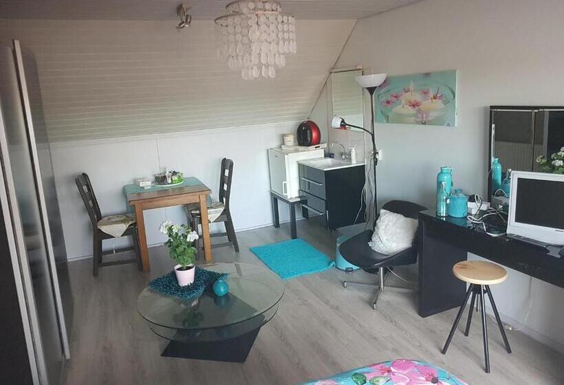 Номер Deluxe с Балконом, B&b Acacia