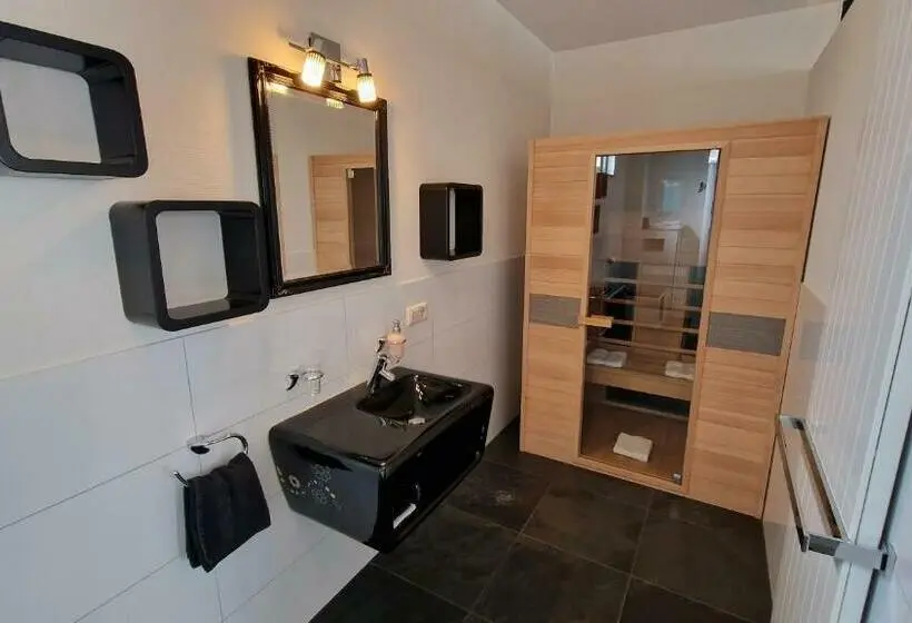 Superior-huone, B&b De Droomhoeve