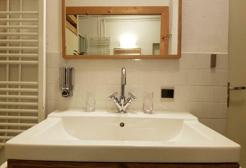Номер Стандарт, B&b Wladimir Studios