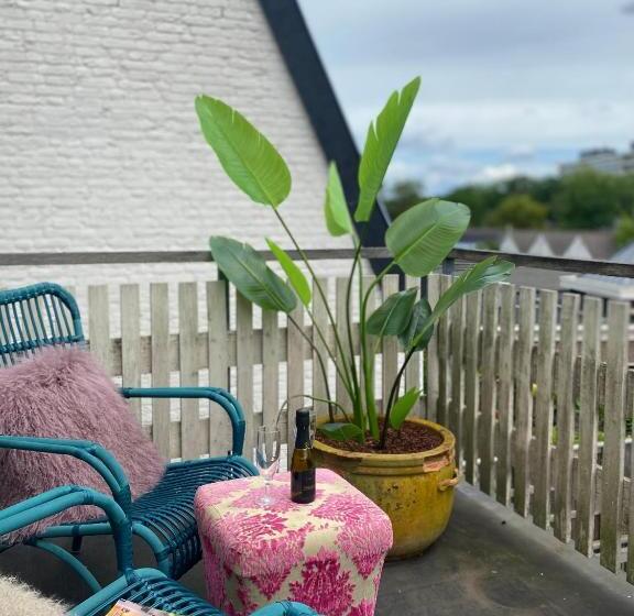 高级大房间, Bubbles & Bed