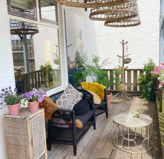 豪华房间, Bubbles & Bed