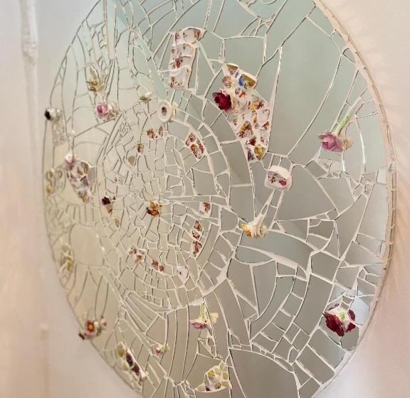 单人经济间, Bubbles & Bed