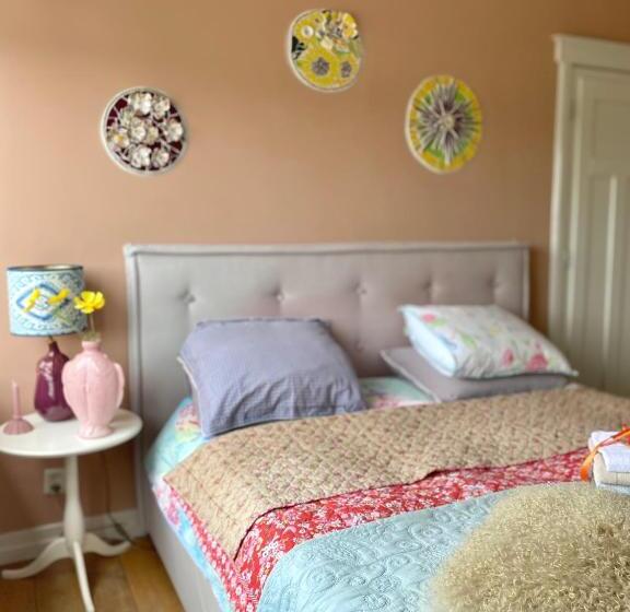 豪华房间, Bubbles & Bed