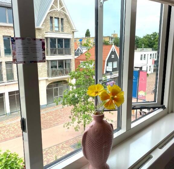 豪华房间, Bubbles & Bed