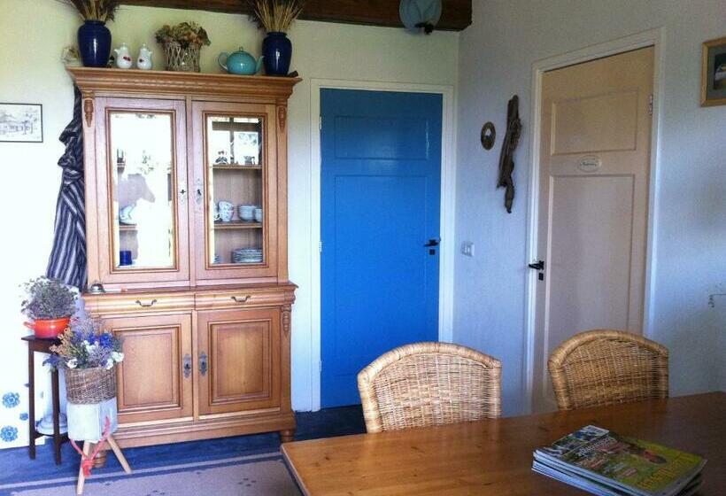 غرفة قياسية, De Bolderie