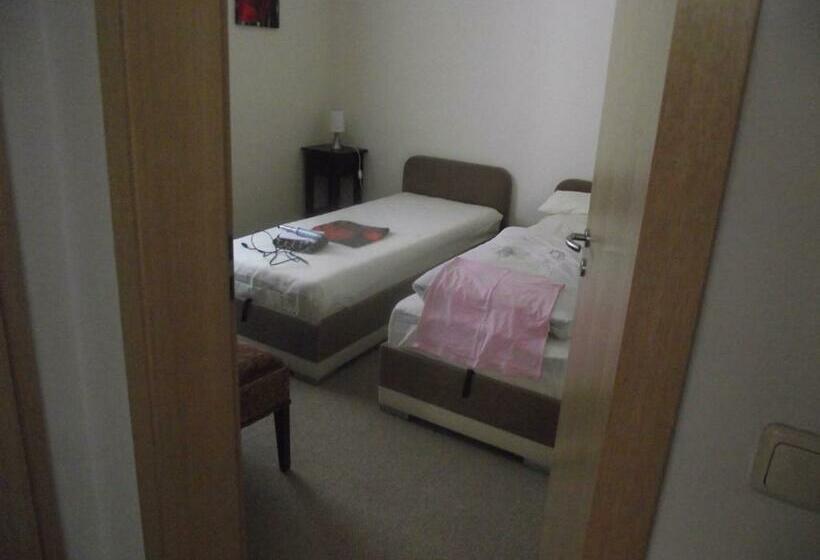 スタンダードシングルルーム, Pension Neske