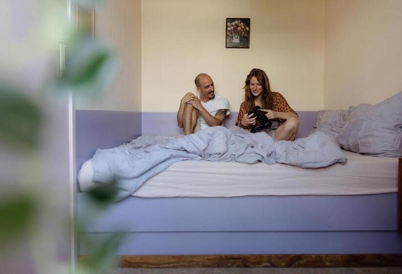 エコノミールーム, Hostel Ani&haakien