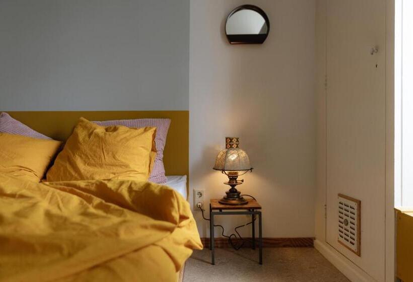 エコノミールーム, Hostel Ani&haakien