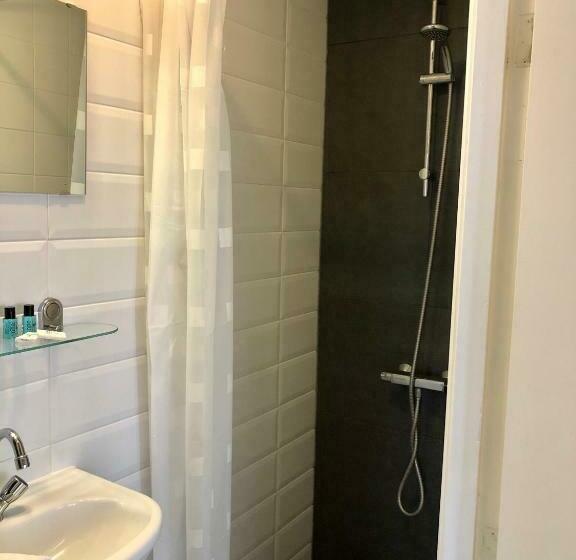 غرفة قياسية, Grandcafe De Doelen