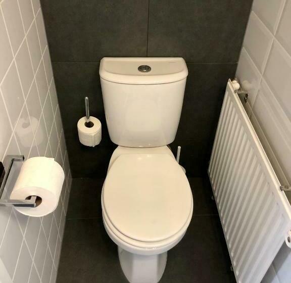 غرفة قياسية, Grandcafe De Doelen