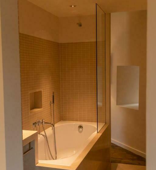 行政套房, Kasteel Huis Bergh