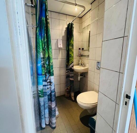 غرفة قياسية رباعية, Sharm